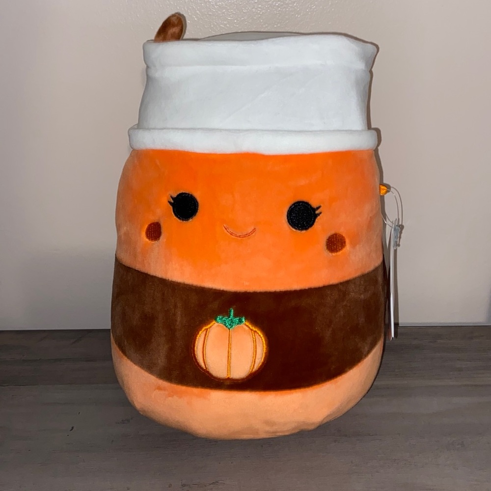 8” Paislynn Squishmallow